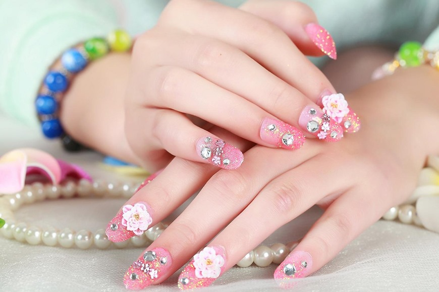 Nghệ Thuật Nail - Bí Quyết Làm Đẹp Từ Đầu Ngón Tay